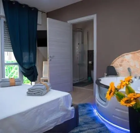 Penelope Apartment *